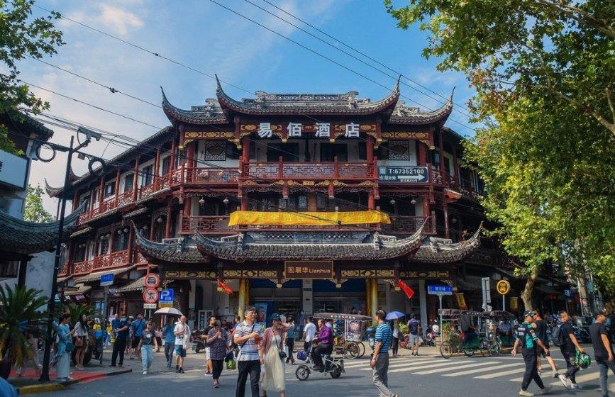 连接正负极
